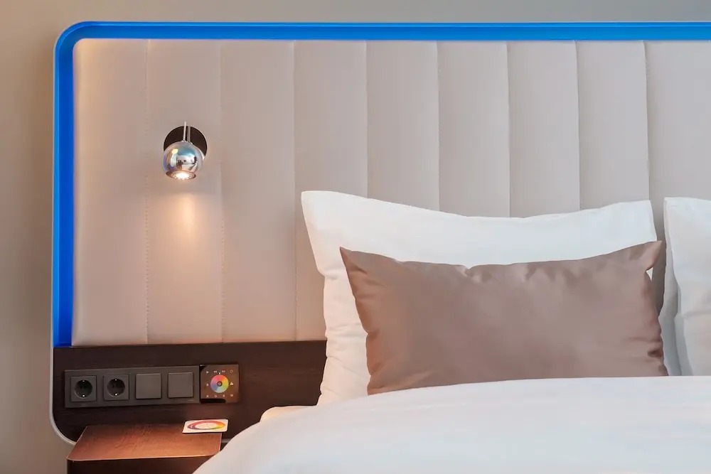 هتل پارک این رادیسان نوسکای